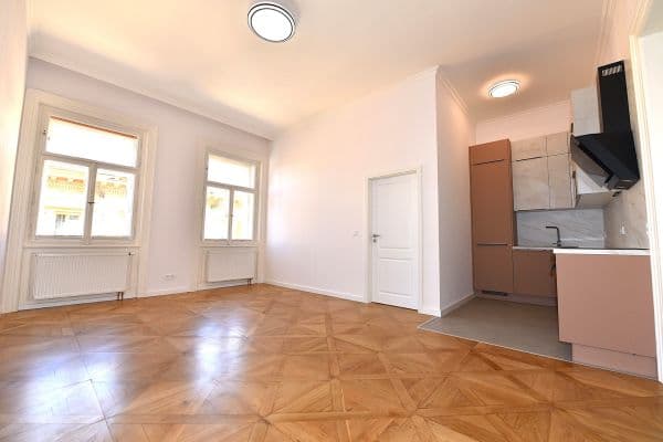 3 bedroom with open-plan kitchen flat to rent, 84 m², Palackého, Prague, Prague 3 bedroom with open-plan kitchen flat to rent, 84 m², Palackého, Prague, Prague