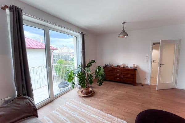 2 bedroom with open-plan kitchen flat to rent, 83 m², Dukelská, Benešov 2 bedroom with open-plan kitchen flat to rent, 83 m², Dukelská, Benešov