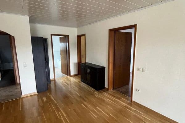 4 bedroom flat to rent, 110 m², Seltrisa-Ring 51a, Niederselters 4 bedroom flat to rent, 110 m², Seltrisa-Ring 51a, Niederselters