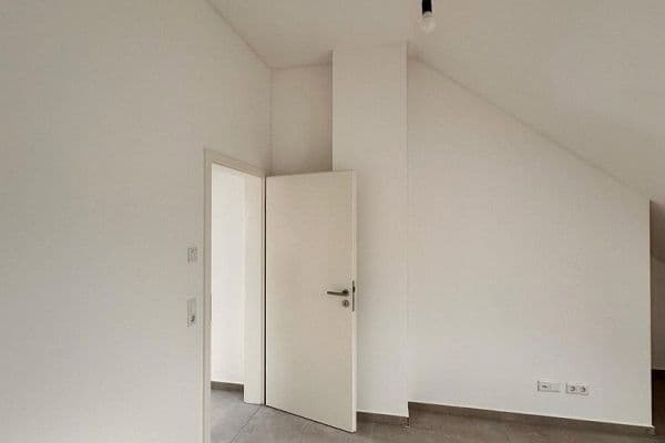 4 bedroom flat to rent, 127 m², Maintal 4 bedroom flat to rent, 127 m², Maintal