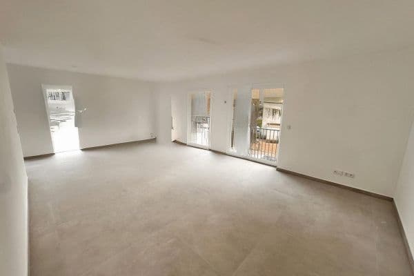 4 bedroom flat to rent, 127 m², Maintal 4 bedroom flat to rent, 127 m², Maintal