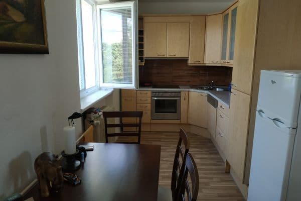 1 bedroom with open-plan kitchen flat to rent, 56 m², Na Kopci, Jedovnice 1 bedroom with open-plan kitchen flat to rent, 56 m², Na Kopci, Jedovnice