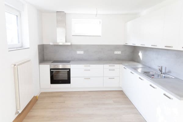 1 bedroom with open-plan kitchen flat to rent, 70 m², Graneggweg 8, Waldstetten 1 bedroom with open-plan kitchen flat to rent, 70 m², Graneggweg 8, Waldstetten
