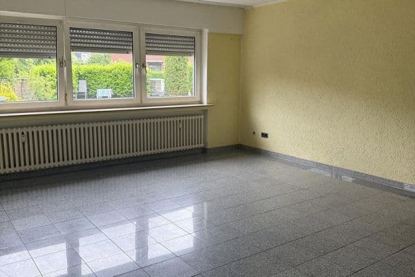 2 bedroom with open-plan kitchen flat to rent, 98 m², Oberhausen 2 bedroom with open-plan kitchen flat to rent, 98 m², Oberhausen