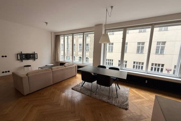 Studio flat to rent, 58 m², Revoluční, Praha Studio flat to rent, 58 m², Revoluční, Praha