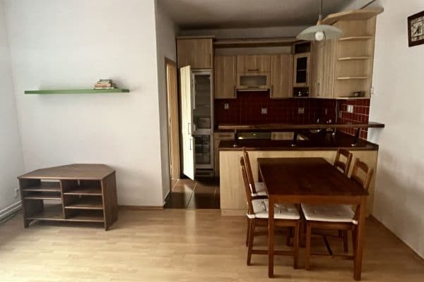 2 bedroom with open-plan kitchen flat to rent, 93 m², Bieblova, Ostrava 2 bedroom with open-plan kitchen flat to rent, 93 m², Bieblova, Ostrava