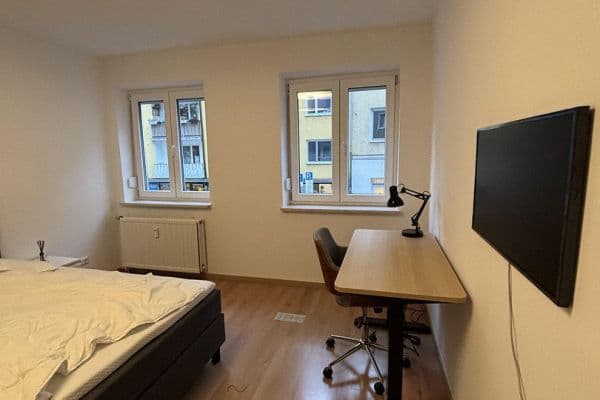 Studio flat to rent, 35 m², Baaderstraße 48, München, Bavaria Studio flat to rent, 35 m², Baaderstraße 48, München, Bavaria