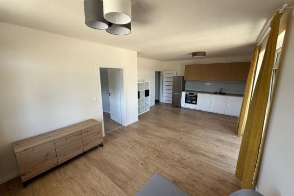1 bedroom with open-plan kitchen flat to rent, 54 m², Lubenská, Rakovník, Středočeský Region 1 bedroom with open-plan kitchen flat to rent, 54 m², Lubenská, Rakovník, Středočeský Region