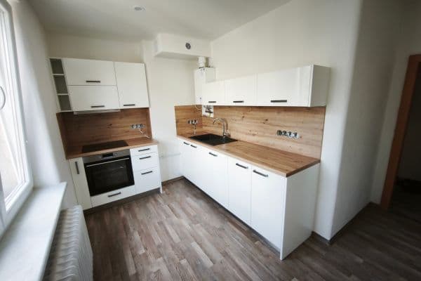 3 bedroom flat to rent, 76 m², Pod Záhorskem, Plzeň, Plzeňský Region 3 bedroom flat to rent, 76 m², Pod Záhorskem, Plzeň, Plzeňský Region