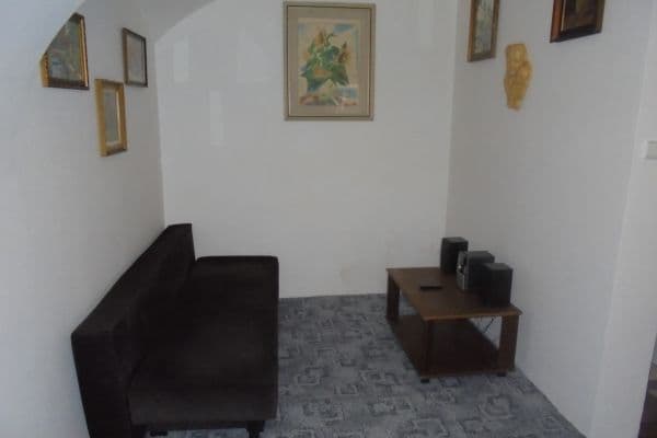 Studio flat to rent, 30 m², Hostivická, Praha Studio flat to rent, 30 m², Hostivická, Praha