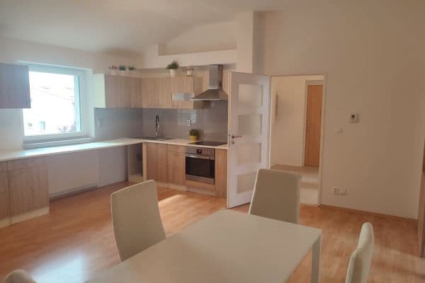 2 bedroom with open-plan kitchen flat for sale, 62 m², Břežany II 2 bedroom with open-plan kitchen flat for sale, 62 m², Břežany II