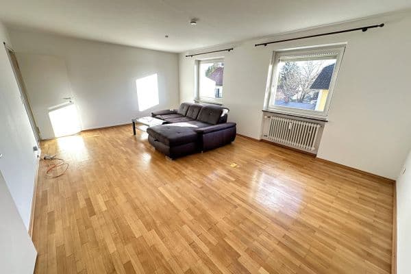 4 bedroom flat to rent, 117 m², Poing, Bavaria 4 bedroom flat to rent, 117 m², Poing, Bavaria