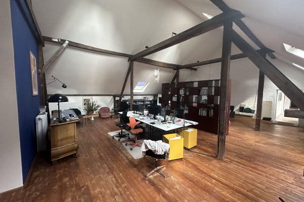 office to rent, 135 m², Oberbenrader Straße 51, Krefeld, North Rhine-Westphalia office to rent, 135 m², Oberbenrader Straße 51, Krefeld, North Rhine-Westphalia