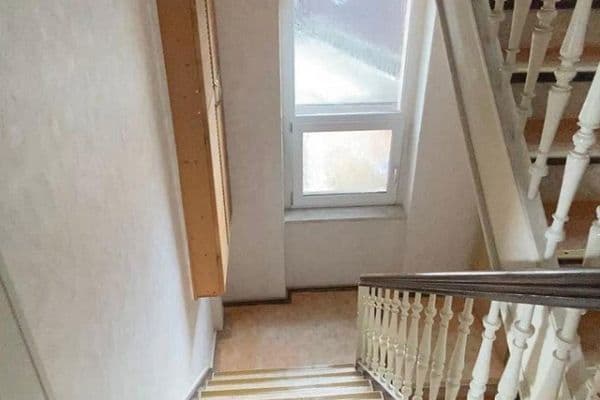 4 bedroom flat to rent, 100 m², Altenburg 4 bedroom flat to rent, 100 m², Altenburg