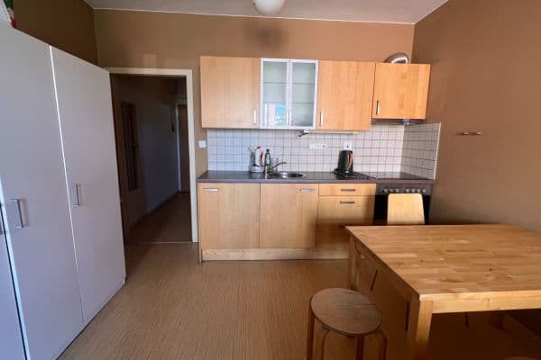 Studio flat for sale, 30 m², Zderadova, Brno Studio flat for sale, 30 m², Zderadova, Brno