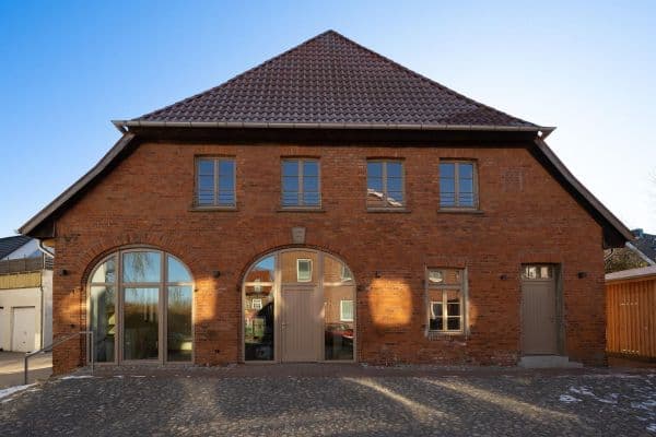 4 bedroom with open-plan kitchen flat to rent, 126 m², Eutin 4 bedroom with open-plan kitchen flat to rent, 126 m², Eutin