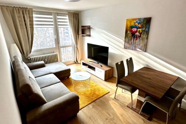 1 bedroom with open-plan kitchen flat for sale, 45 m², Frýdlantská, Praha 1 bedroom with open-plan kitchen flat for sale, 45 m², Frýdlantská, Praha