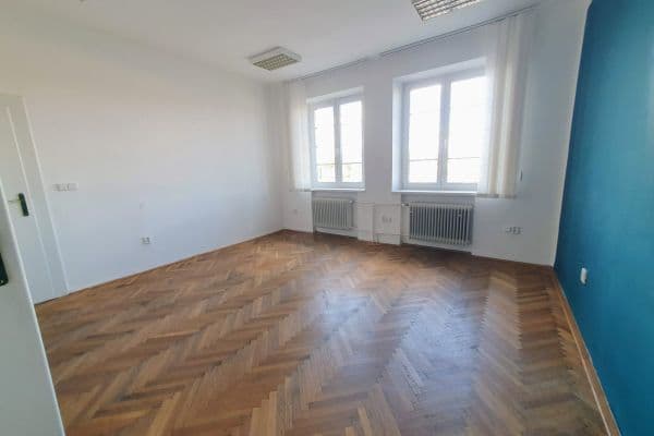 office to rent, 30 m², U Bechyňské dráhy, Tábor, Jihočeský Region office to rent, 30 m², U Bechyňské dráhy, Tábor, Jihočeský Region