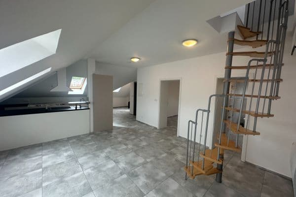 2 bedroom with open-plan kitchen flat for sale, 77 m², Jana Palacha, Kralupy nad Vltavou 2 bedroom with open-plan kitchen flat for sale, 77 m², Jana Palacha, Kralupy nad Vltavou