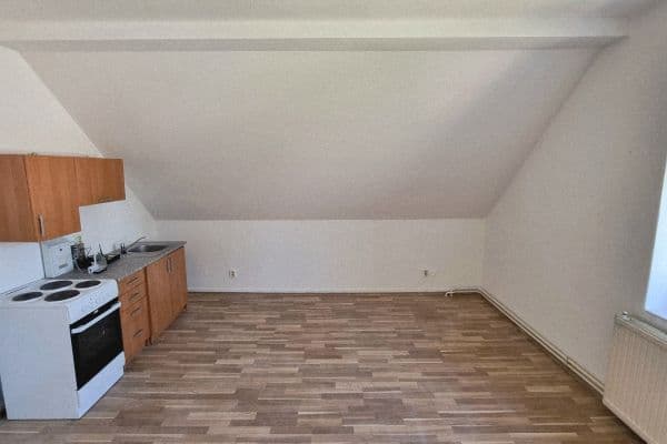 Studio flat to rent, 36 m², Kollárova, Liberec Studio flat to rent, 36 m², Kollárova, Liberec