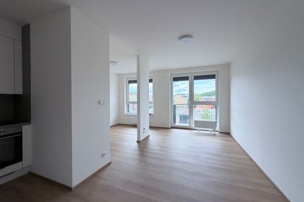 Studio flat to rent, 38 m², Nádražní, Kralupy nad Vltavou Studio flat to rent, 38 m², Nádražní, Kralupy nad Vltavou