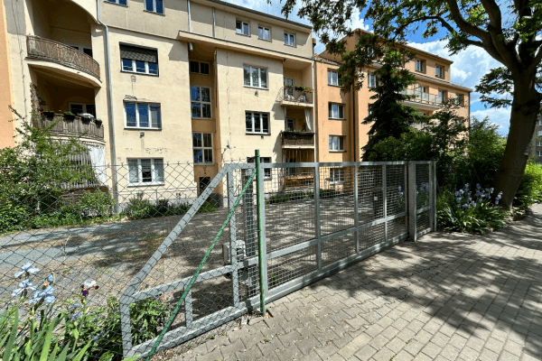 garage to rent, 13 m², Spojovací, Praha garage to rent, 13 m², Spojovací, Praha