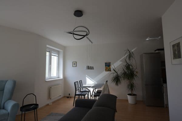 1 bedroom with open-plan kitchen flat to rent, 55 m², náměstí Přátelství, Praha 1 bedroom with open-plan kitchen flat to rent, 55 m², náměstí Přátelství, Praha