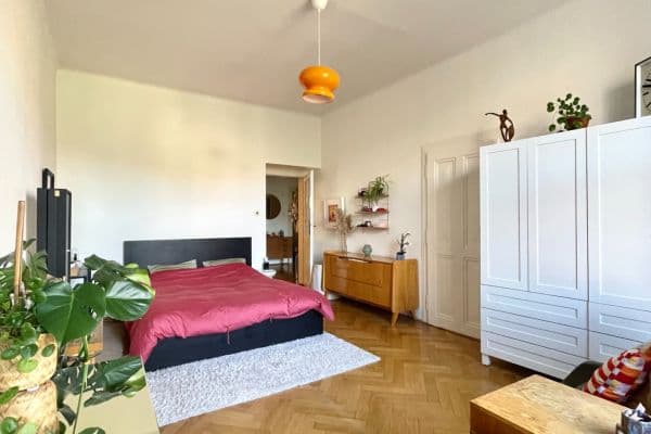 2 bedroom with open-plan kitchen flat to rent, 90 m², U Starého hřbitova, Praha 2 bedroom with open-plan kitchen flat to rent, 90 m², U Starého hřbitova, Praha