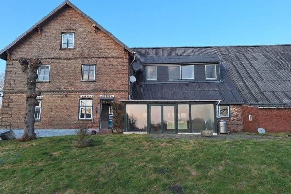 2 bedroom with open-plan kitchen flat to rent, 130 m², Haselau 2 bedroom with open-plan kitchen flat to rent, 130 m², Haselau