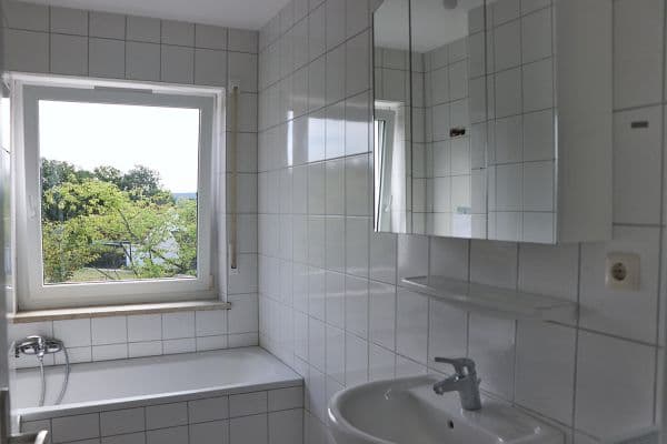 2 bedroom with open-plan kitchen flat to rent, 97 m², Pautzfelder Straße 12, Forchheim 2 bedroom with open-plan kitchen flat to rent, 97 m², Pautzfelder Straße 12, Forchheim