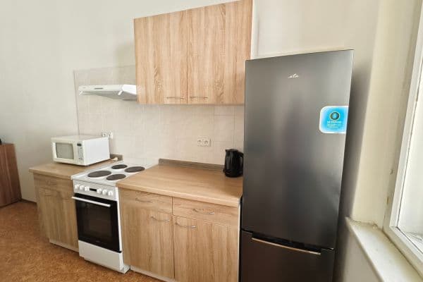 2 bedroom flat to rent, 50 m², Plzeňská, Praha 2 bedroom flat to rent, 50 m², Plzeňská, Praha