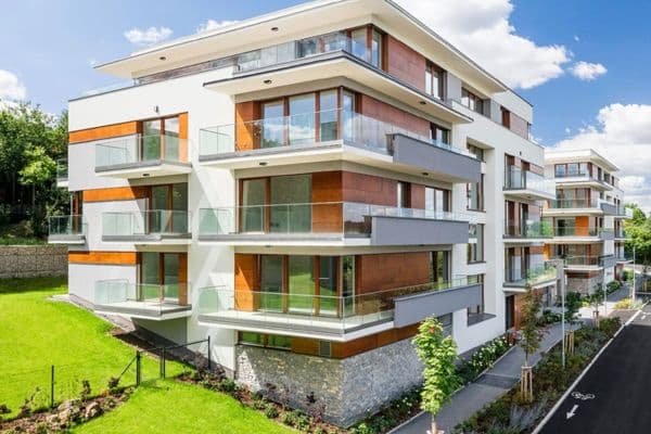 Studio flat to rent, 30 m², Lučištníků, Praha Studio flat to rent, 30 m², Lučištníků, Praha