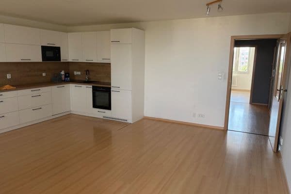 2 bedroom with open-plan kitchen flat to rent, 69 m², Moravcova, Kolín 2 bedroom with open-plan kitchen flat to rent, 69 m², Moravcova, Kolín