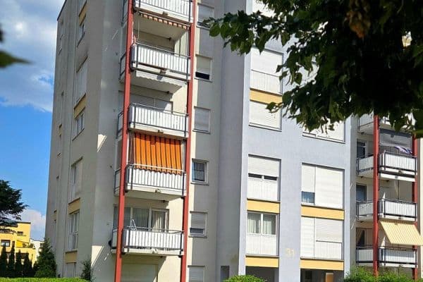 2 bedroom with open-plan kitchen flat for sale, 80 m², Sindelfingen 2 bedroom with open-plan kitchen flat for sale, 80 m², Sindelfingen