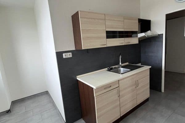 2 bedroom flat to rent, 62 m², Macháčkova, Plzeň, Plzeňský Region 2 bedroom flat to rent, 62 m², Macháčkova, Plzeň, Plzeňský Region