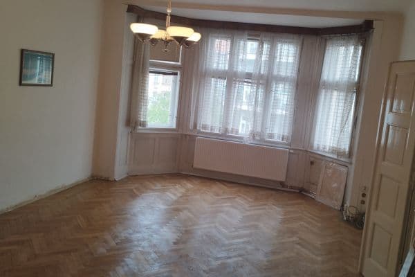 4 bedroom flat to rent, 128 m², Sudoměřská, Praha 4 bedroom flat to rent, 128 m², Sudoměřská, Praha