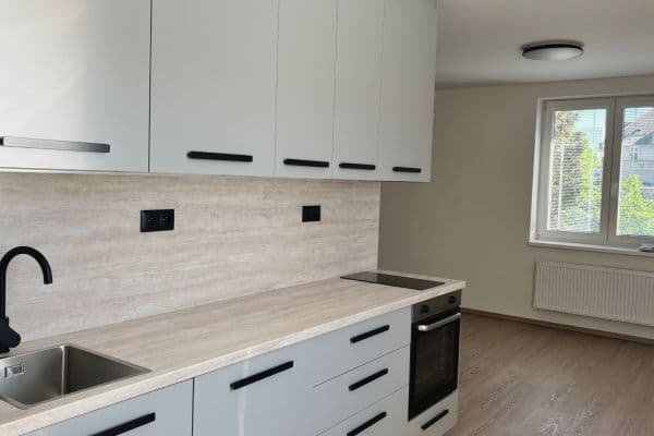 1 bedroom with open-plan kitchen flat to rent, 49 m², Sídliště Generála J. Kholla, Rakovník, Středočeský Region 1 bedroom with open-plan kitchen flat to rent, 49 m², Sídliště Generála J. Kholla, Rakovník, Středočeský Region