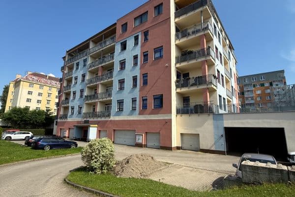1 bedroom with open-plan kitchen flat to rent, 62 m², Uralská, Liberec, Liberecký Region 1 bedroom with open-plan kitchen flat to rent, 62 m², Uralská, Liberec, Liberecký Region