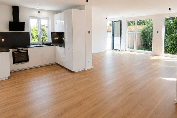 3 bedroom with open-plan kitchen flat to rent, 117 m², Hemau, Bavaria 3 bedroom with open-plan kitchen flat to rent, 117 m², Hemau, Bavaria