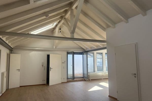 3 bedroom with open-plan kitchen flat to rent, 132 m², Mannheim, Baden-Württemberg 3 bedroom with open-plan kitchen flat to rent, 132 m², Mannheim, Baden-Württemberg