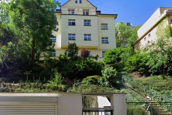 Studio flat to rent, 25 m², Pod Zvonařkou, Praha Studio flat to rent, 25 m², Pod Zvonařkou, Praha