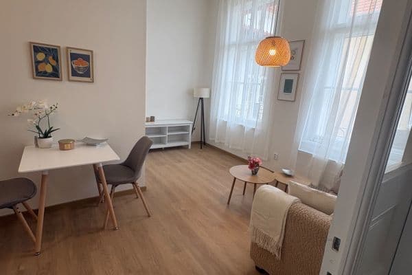 1 bedroom with open-plan kitchen flat to rent, 42 m², Poštovní, Rakovník, Středočeský Region 1 bedroom with open-plan kitchen flat to rent, 42 m², Poštovní, Rakovník, Středočeský Region
