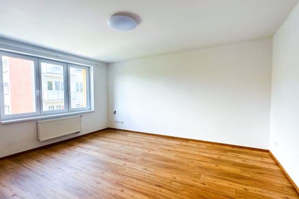 3 bedroom flat to rent, 80 m², Stonařov 3 bedroom flat to rent, 80 m², Stonařov