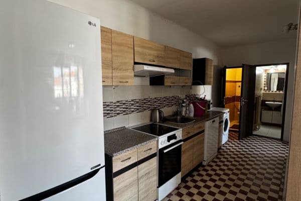 2 bedroom with open-plan kitchen flat to rent, 70 m², Lexova, Pardubice 2 bedroom with open-plan kitchen flat to rent, 70 m², Lexova, Pardubice