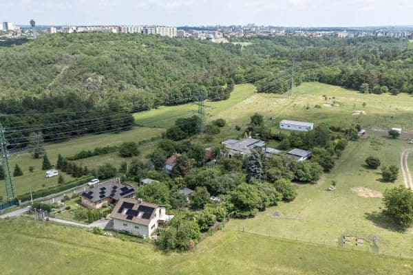 plot for sale, 890 m², Do Lipin, Praha plot for sale, 890 m², Do Lipin, Praha