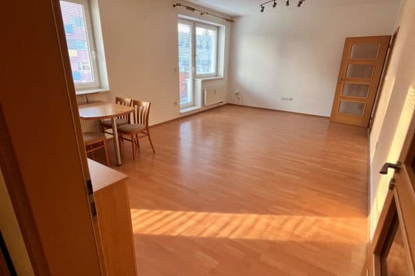 1 bedroom with open-plan kitchen flat to rent, 70 m², Vrchlického, Jihlava, Vysočina Region 1 bedroom with open-plan kitchen flat to rent, 70 m², Vrchlického, Jihlava, Vysočina Region