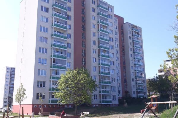 1 bedroom with open-plan kitchen flat to rent, 48 m², Oblá, Brno 1 bedroom with open-plan kitchen flat to rent, 48 m², Oblá, Brno
