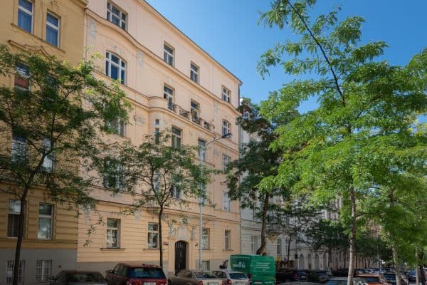 3 bedroom flat to rent, 87 m², Moravská, Praha 3 bedroom flat to rent, 87 m², Moravská, Praha