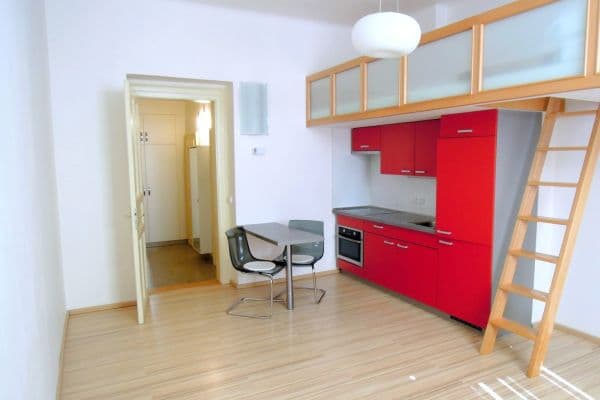 Studio flat to rent, 31 m², Hartigova, Prague, Prague Studio flat to rent, 31 m², Hartigova, Prague, Prague