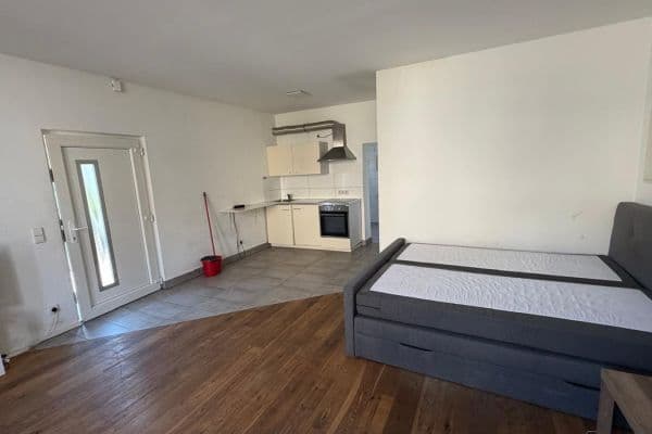 1 bedroom flat to rent, 30 m², Stuttgart, Baden-Württemberg 1 bedroom flat to rent, 30 m², Stuttgart, Baden-Württemberg